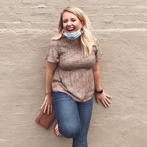 Meet your Posher, Ellen